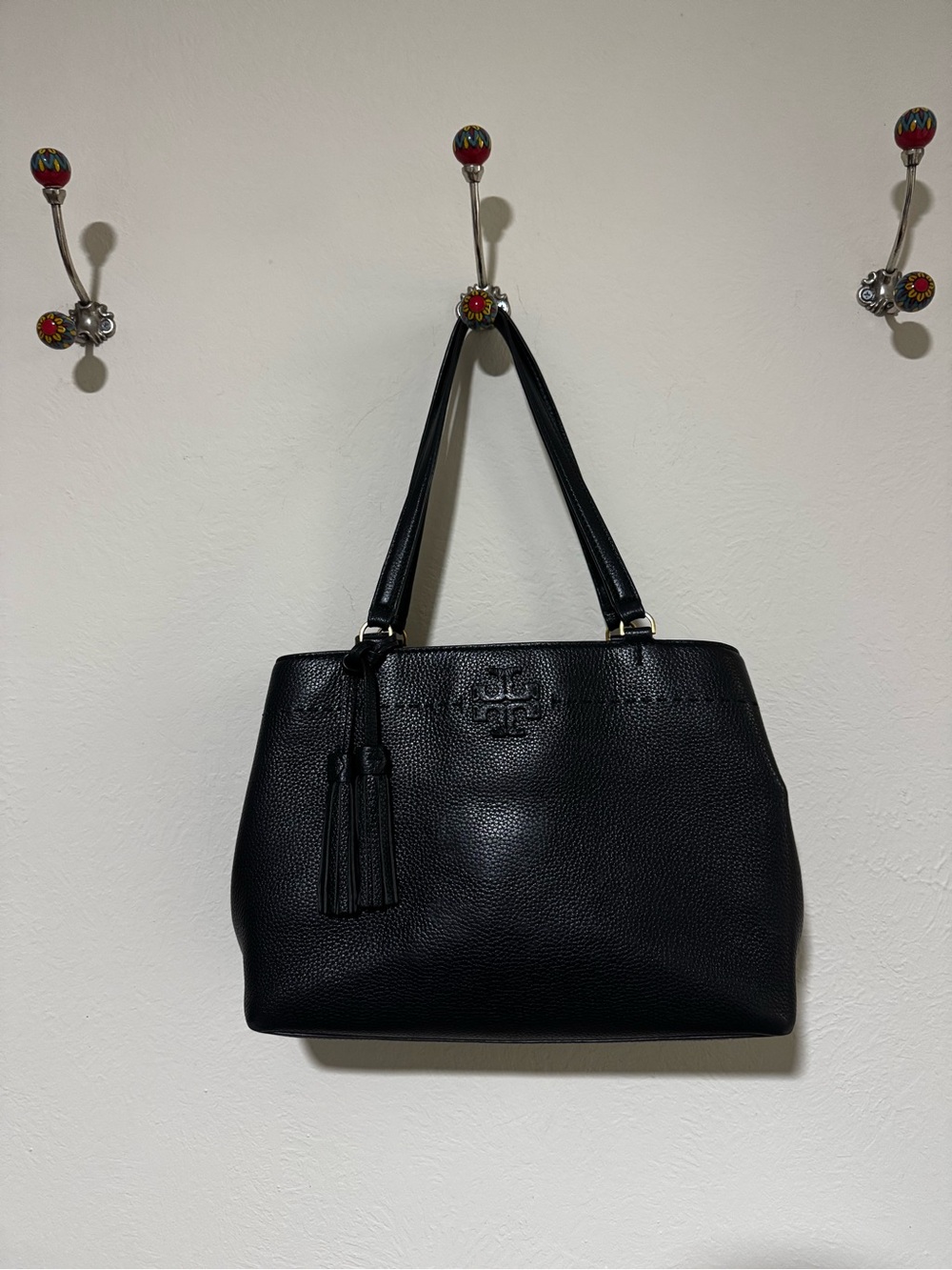 Tory Burch McGraw Triple-Compartment Tote – Black Pebbled Leather
